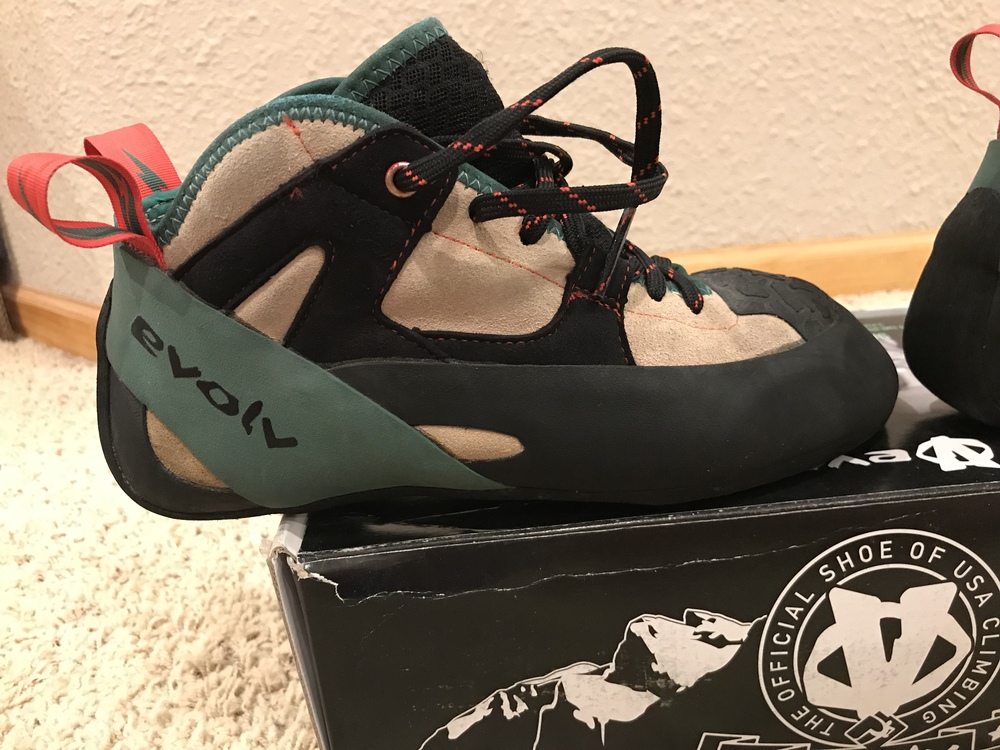 Evolv General climbing shoes size 43 US10