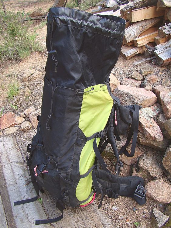 lowe alpine contour iii