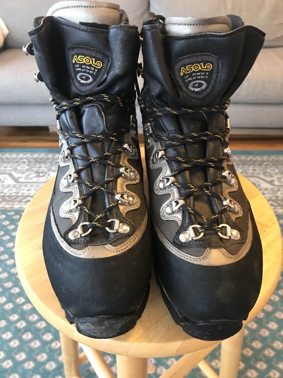Asolo Titan GTX Mountaineering Boots 