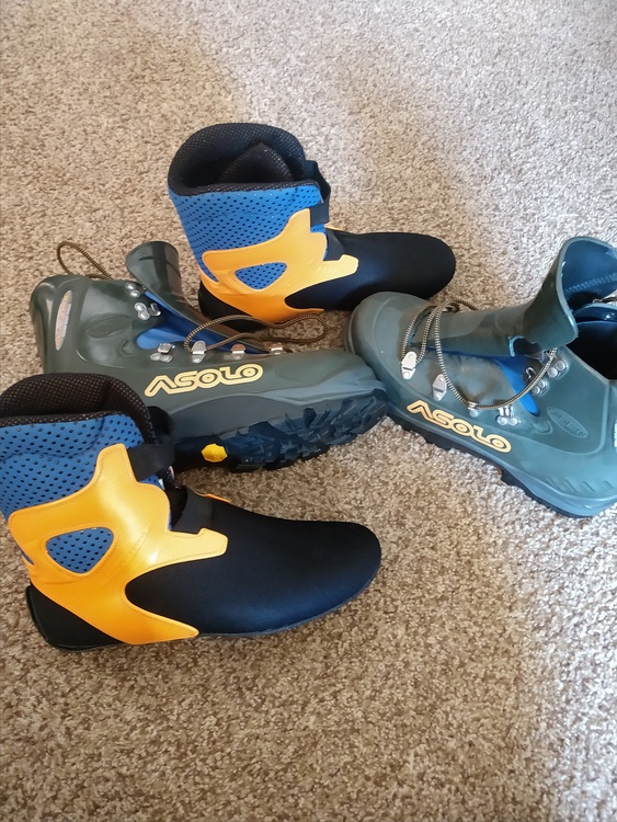 FS ASOLO Afs Guide Mountaineering Boots sz44 180 OBO