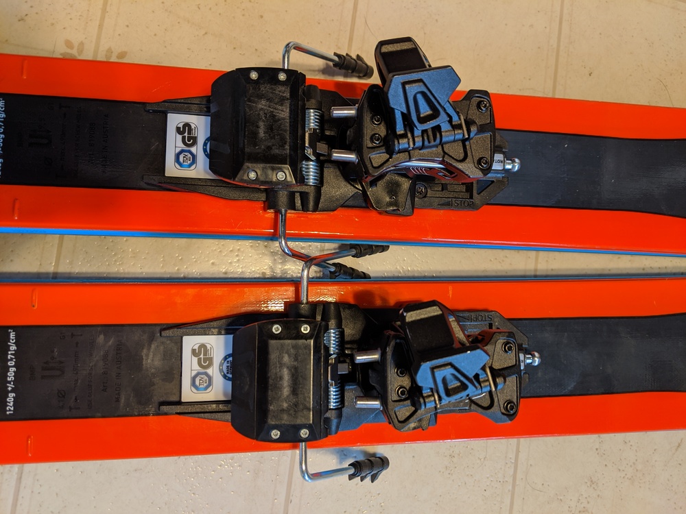 For Sale Blizzard Zero G 95 Skis W/ Dynafit Bindings & BD Glidelite Skins Tecnica Zero G Pro