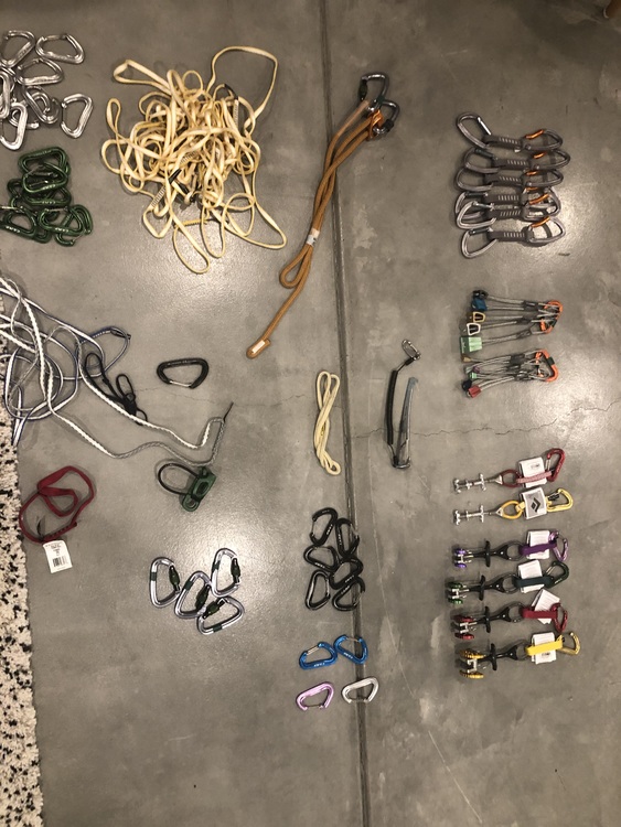 FS New and Unused Assortment of Trad Gear