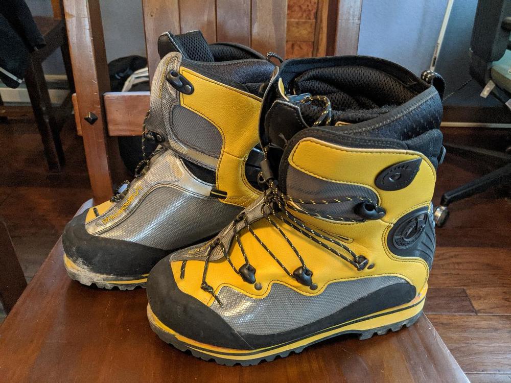 FS: Lightly used La Sportiva Spantik mountaineering boots. Euro size 41 ...