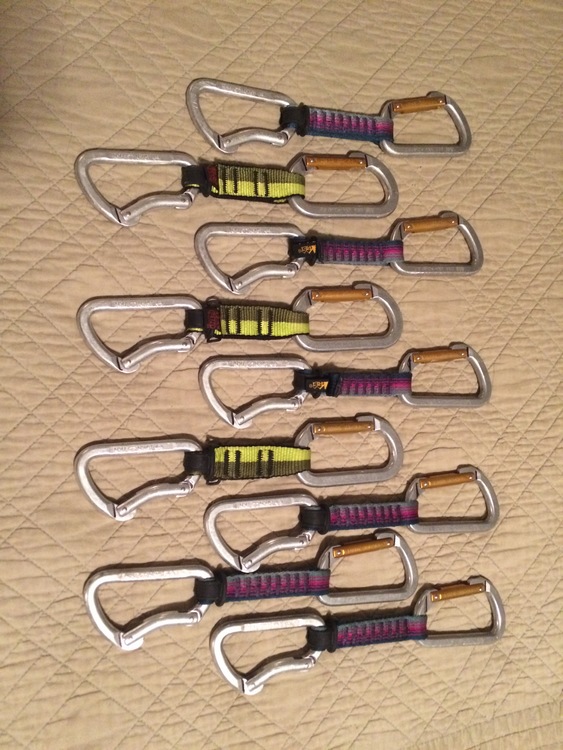 QuickDraw biner orientation. Anyone do this or is it an old dude thing?