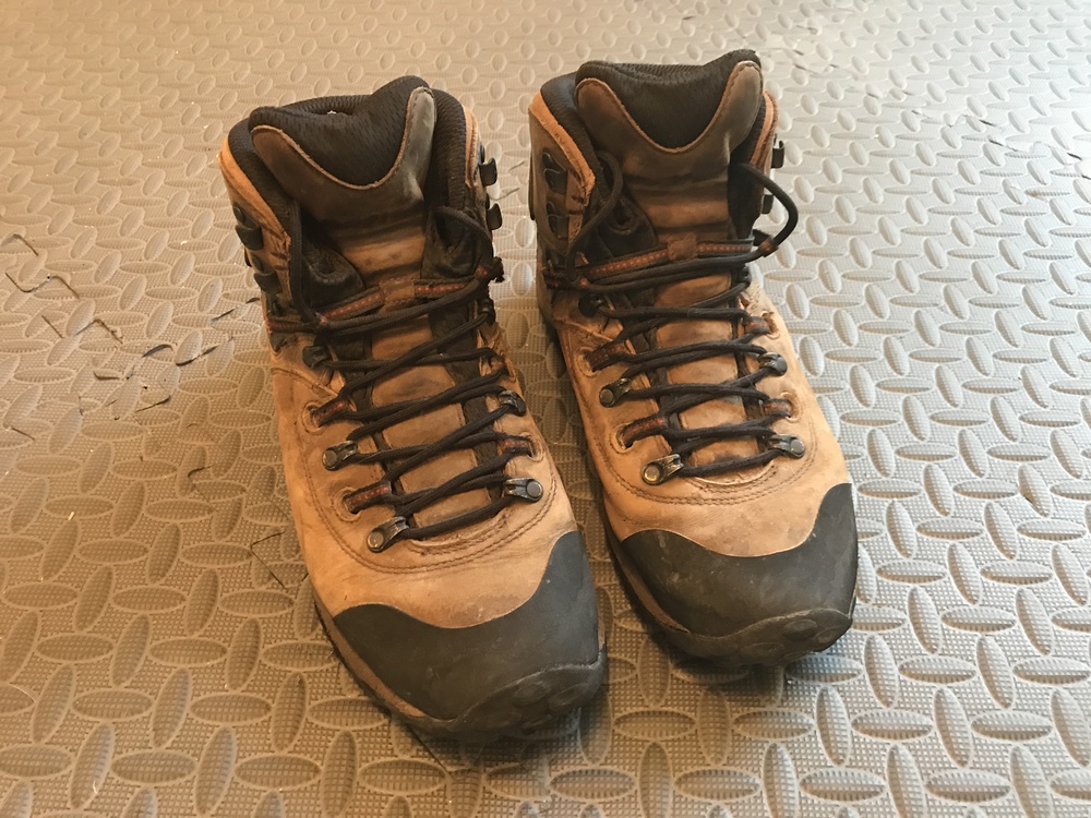 FS: Merrell Hiking Boots Men's 9.5