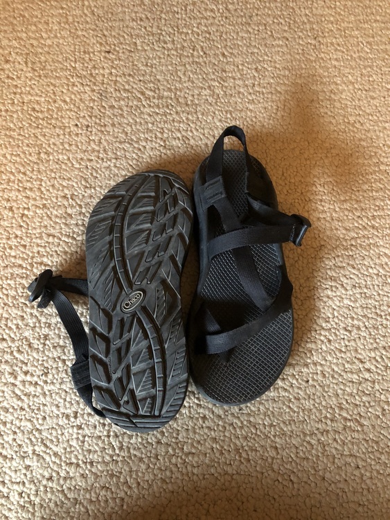 chacos sale size 10