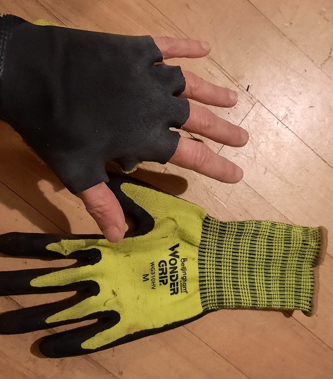 Bellingham Wonder Grip Extra Tough Gloves