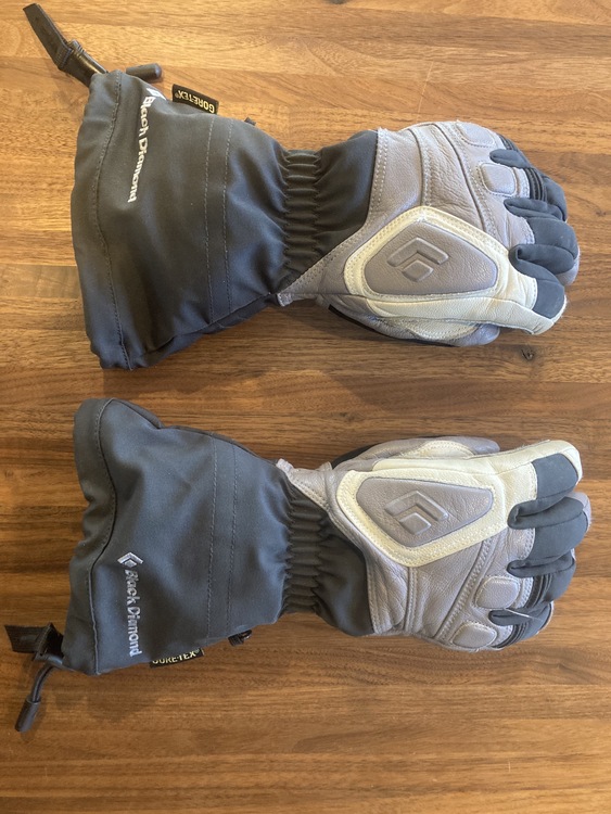 FS BD Guide gloves, women's small. Lightly used. 60 (retails for 170