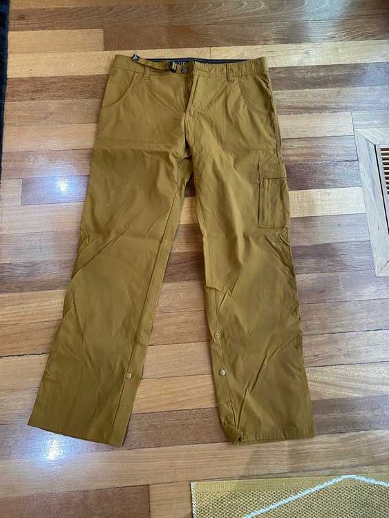 (Sold) mens pants 32x32; Prana, Mountain Hardwear, Kuhl