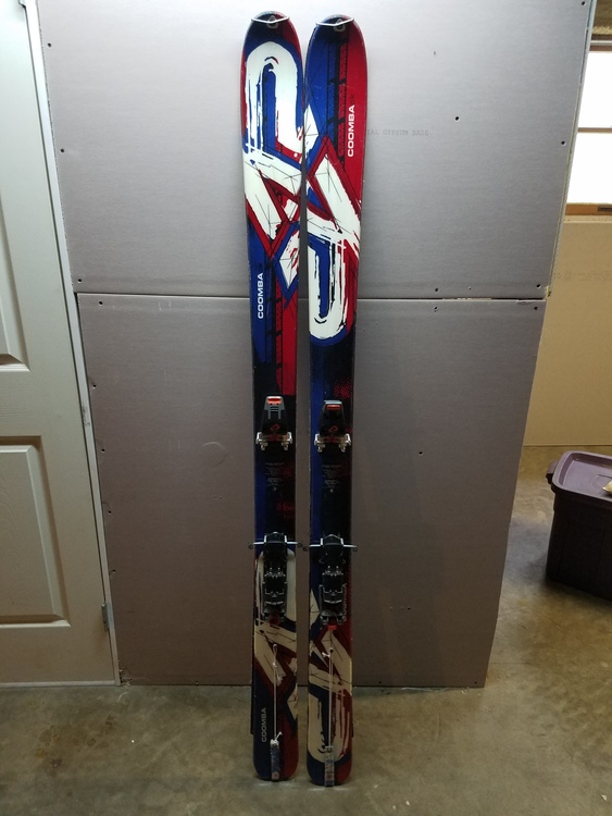 FS: K2 Coomba 181cm w/ G3 Onyx Bindings, $350 shipped.