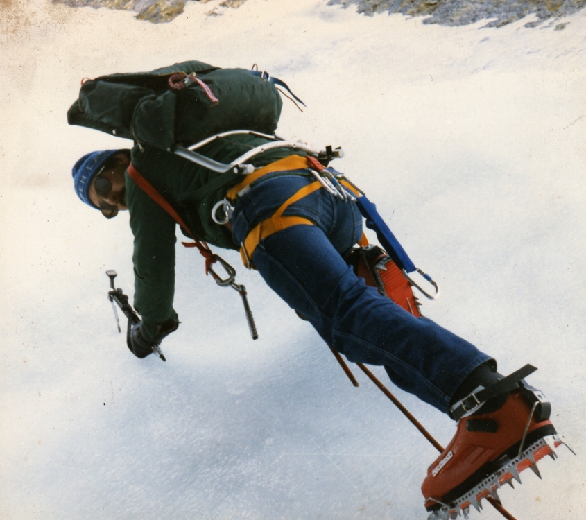 Trying monopoint cramponsdeciding G20+ vs Blade Runners?