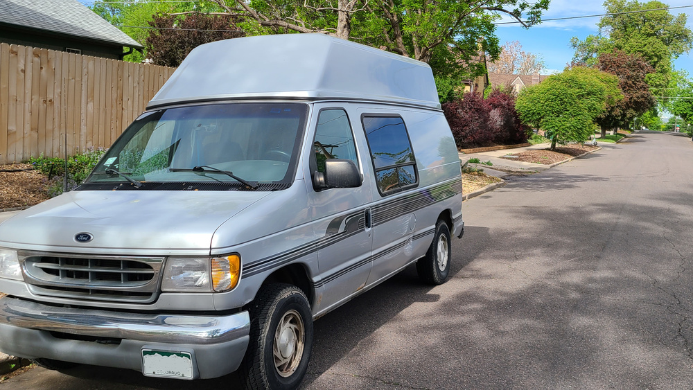 Fs: 2000 Ford E150 Van W/ High Top - Denver, Co