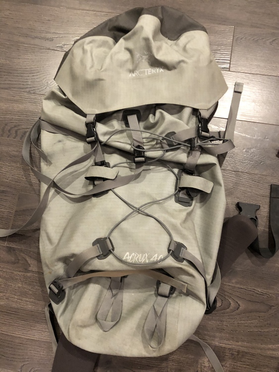 PRICE DROP Rare Arcteryx Packs for sale (AC2 made in Canada)- size medium