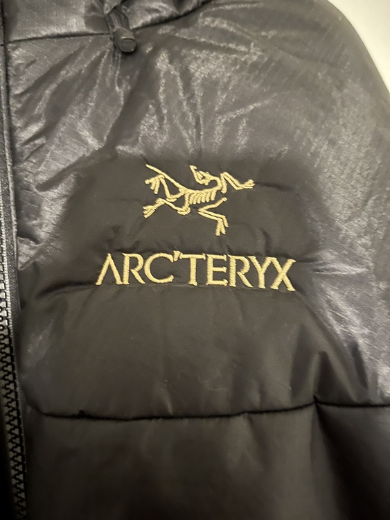 SOLD: Arc’teryx Dually Men’s Medium Like-New