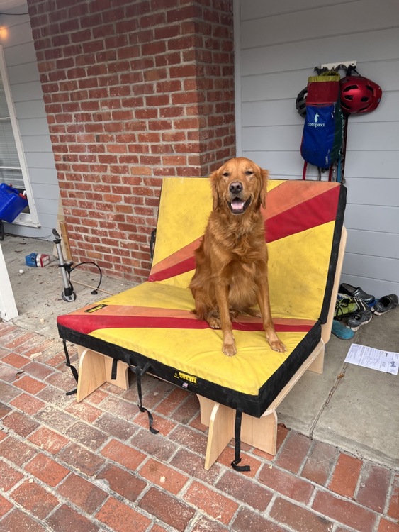 DIY Large Climbing Crashpad Couch (with instructions)