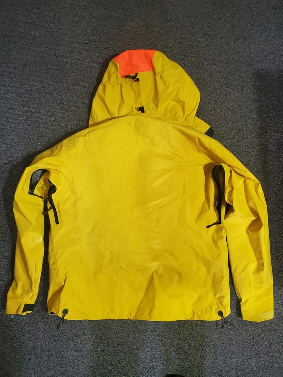 FS: Arcteryx Ski Guide Viper Sz M 620 shipped