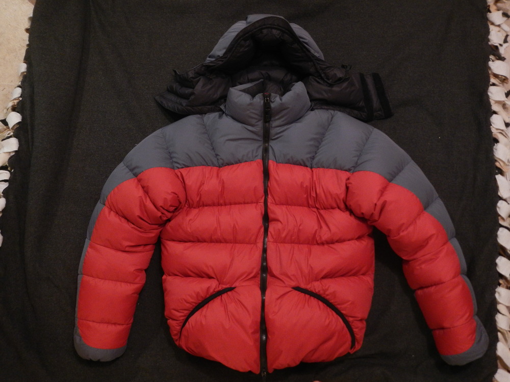 FS: Feathered Friends Volant Hooded Jacket