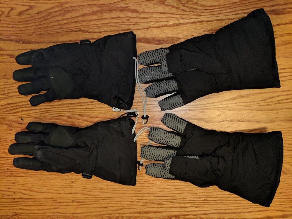 FS Arc Teryx Beta Glove Black L & atom liners L 115 Price Drop