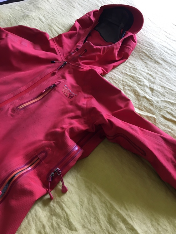 mountain hardwear tactical