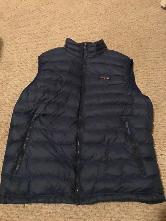 FS Patagonia Down Vest Mens Medium $55 shipped