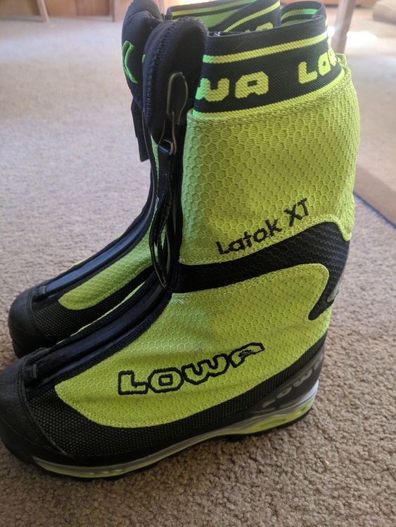 LOWA Latok XT Ice Climbing Boots Euro: 40