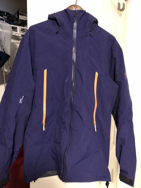 arcteryx ca 34438 shell
