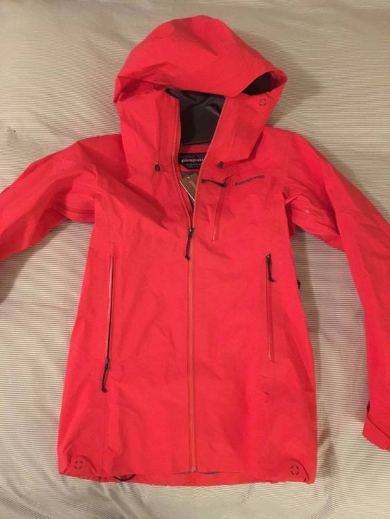 patagonia pluma jacket womens