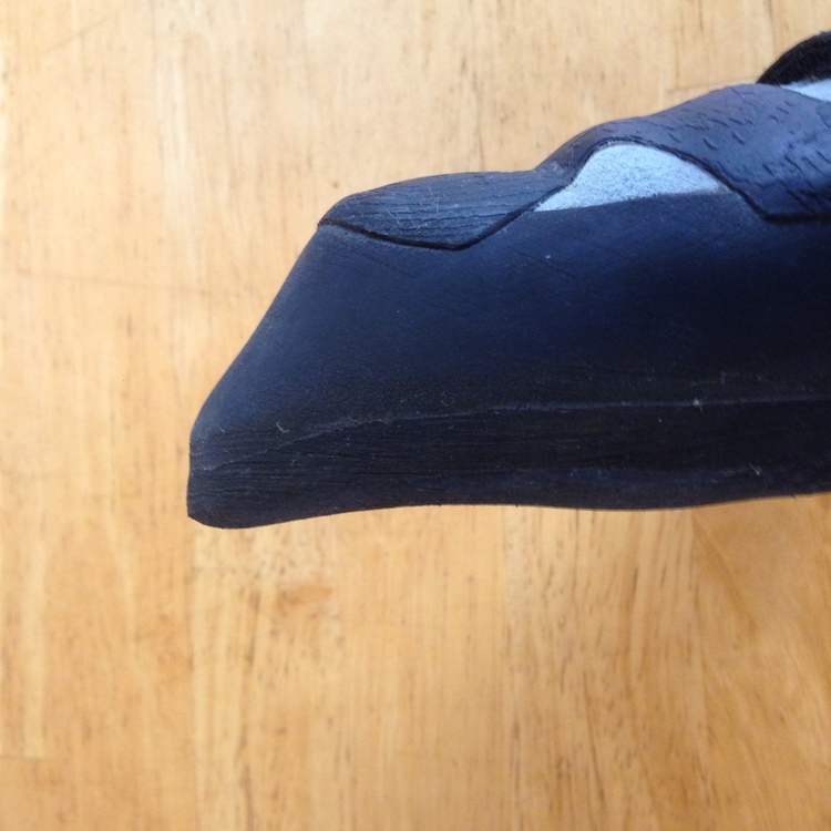 FS Evolv Shakra climbing shoes, 75 & free shipping, 10.5 wmn, 9 men, 42 EUR very light use