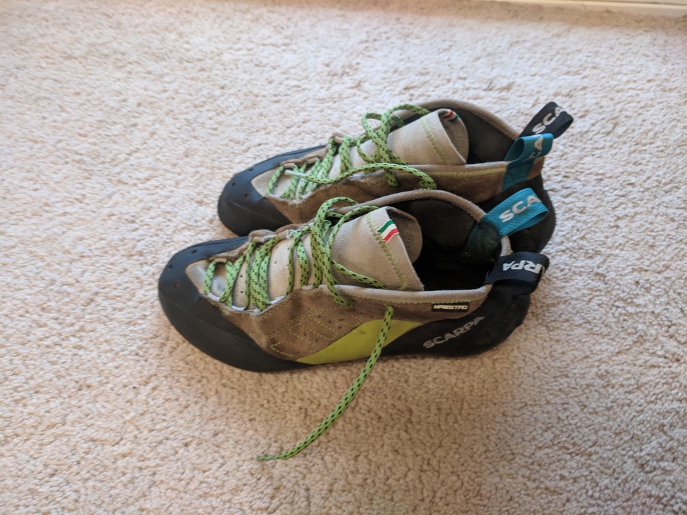 size 9 climbing shoes