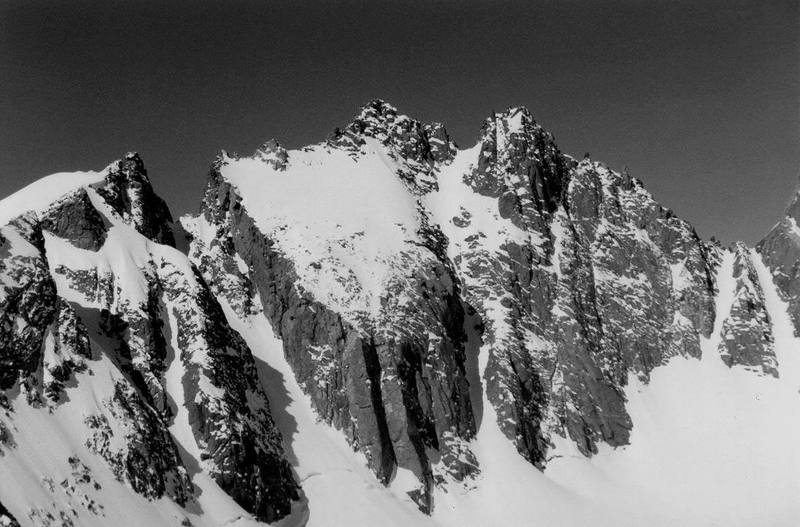 North Palisade from Mount Gayley - U-Notch Couloir is obvious on the left.