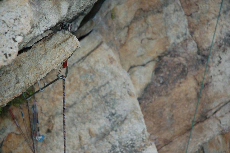 This is how it looked while he was hanging on it. He had other gear nearby, so it probably would not have been a disaster if it had popped out.