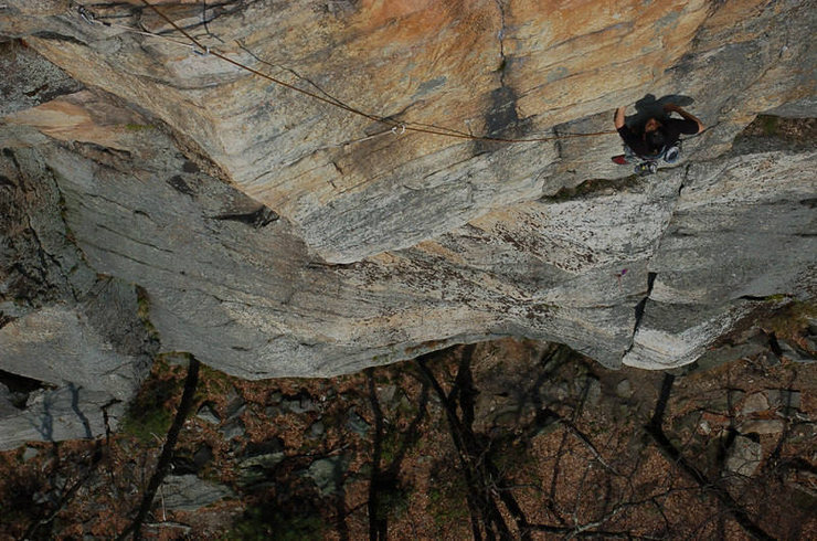 Beginning the final pitch under the yellowish rock.
