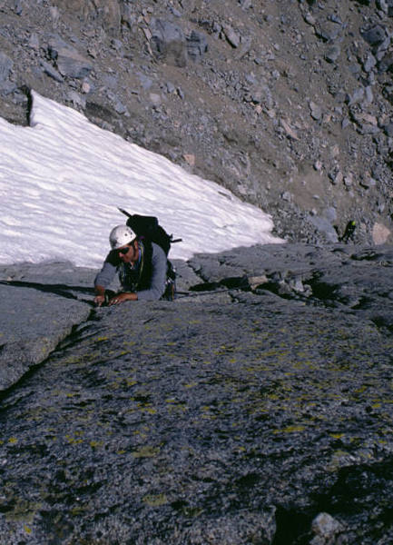 Chris Owen approaches the crux on P1