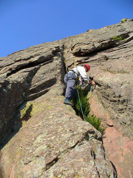 James setting pro on second pitch. Illustrative of difficulty.