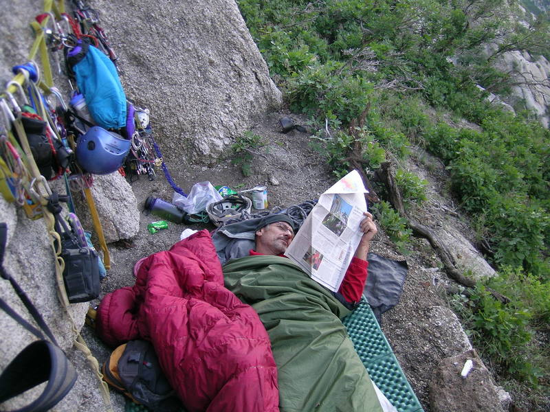 Amazing to have Newspaper delivery waking up at the bivy!