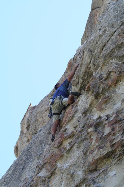Brian in the lower steep section of this PERFECT route, MUST DO!!