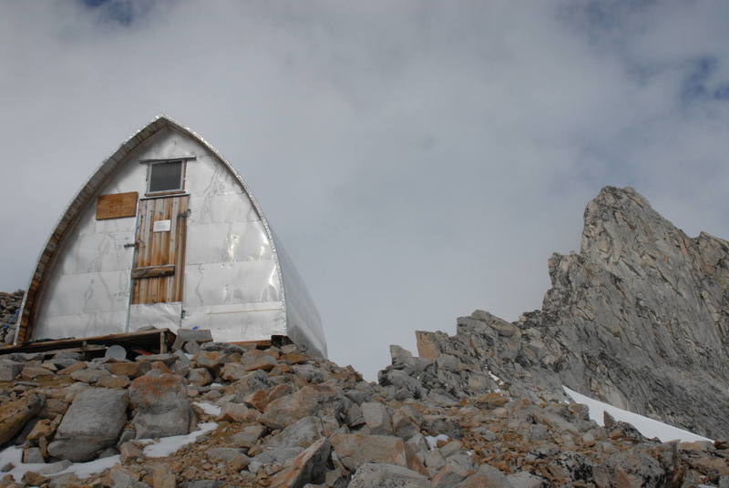 The beloved Plummer Hut, where we spent 5 out of our 9 days in the range in inactivity. Hurray for Ayn Rand...