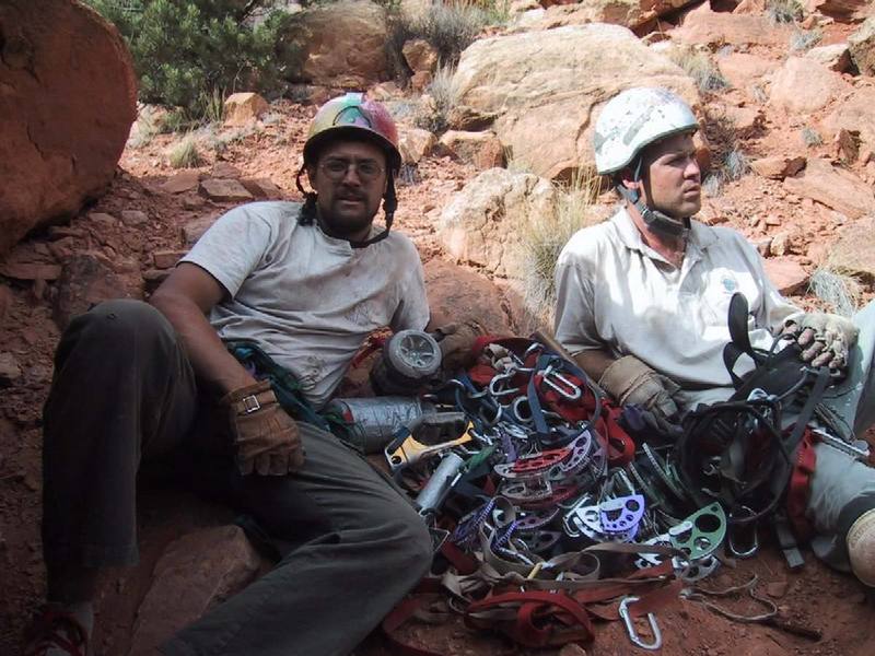 It was 107 degrees during the day. Lots of offwidth. Hmmm, I wonder why it's called Dry Heaves. Check out the wide gear.