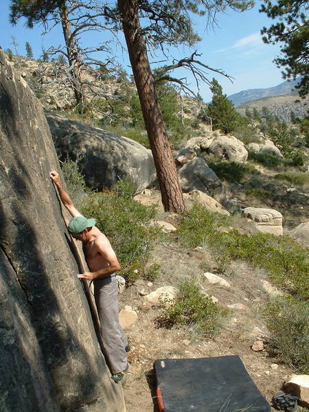 Timmy Fearn @ Price Canyon - Wagon Wheel Area - Broken Mirror Boulder - Broken Mirror V3