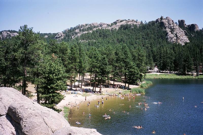 When it gets too hot to climb at the needles...<br>
Sylvan Lake from the rocks above on a 106 degree day in July of 2006.