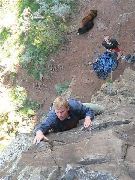 Bill Geist leading "Drunk Rednecks with Golf Clubs" at the Early Wall at Diablo Canyon.