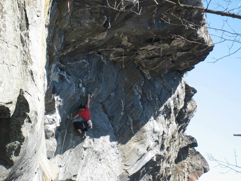 Kayte approaching the roof. The chains can be seen on the right. 