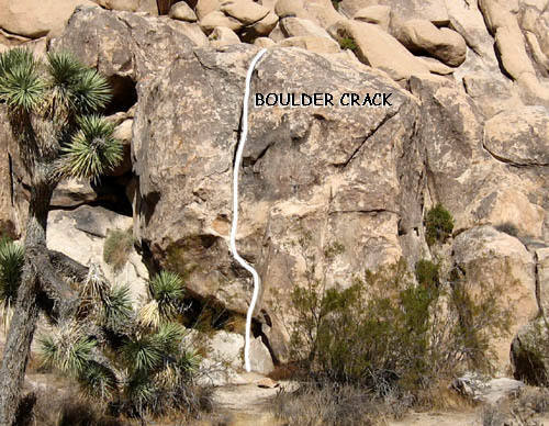 Boulder Crack.<br>
Photo by Blitzo.