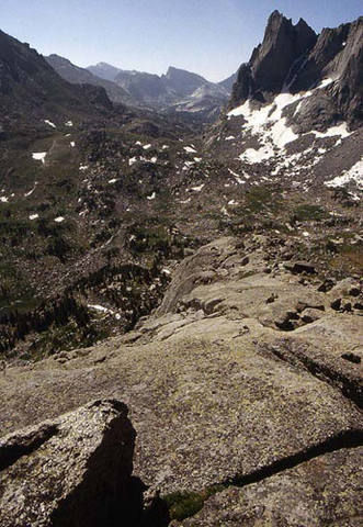 Looking southeast from the South Shoulder.<br>
Photo by Blitzo.