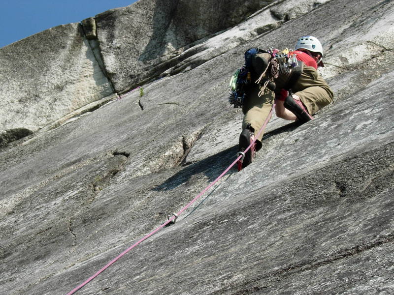 The Gravel Diving Albatross on the crux pitch of Hairpin.