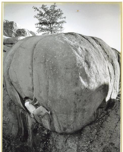 JJ Schlick on first ropeless ascent of Cranium Crack .12 Watson Lake, Prescott, AZ. 1999