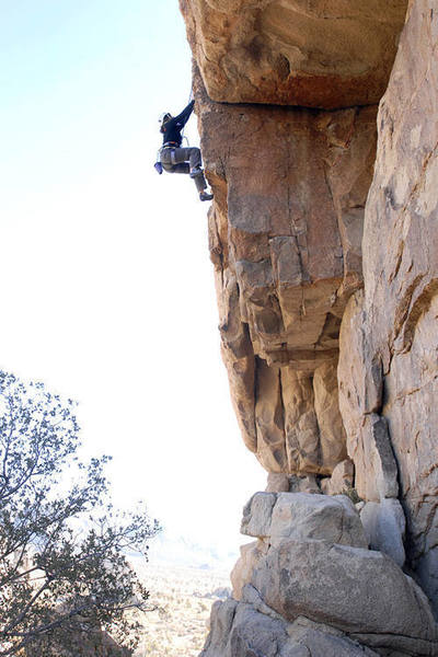 Kathy Boussina climbs an overhanging crack and face after exiting the namesake on "Super Roof."
