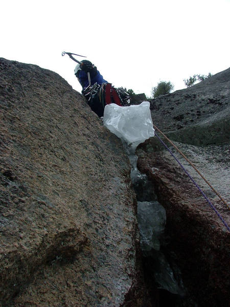 Just above the crux. Pitch 2.
