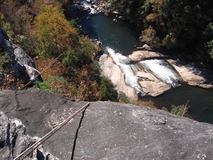 A view from the top of Tallulah Gorge, looking down on the river and ...