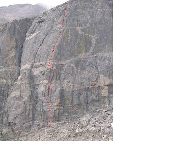 Same photo by Paddy McCarthy, but as mentioned, without the yellow line. When comparing the two, it's pretty easy to see where this climb is. The right-facing corner which takes you to the big terrace at mid-height on the wall is worthy.